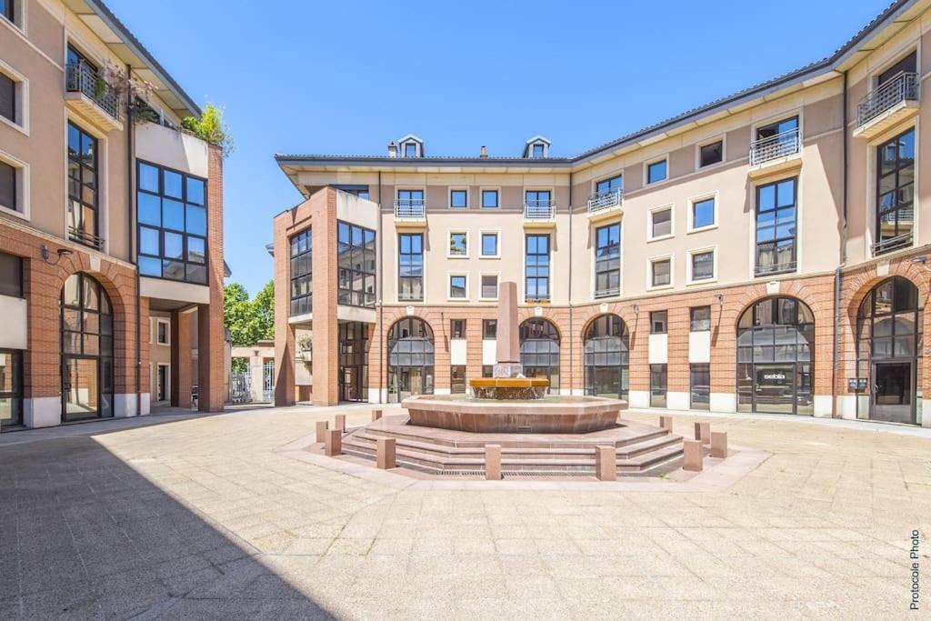 Nocnoc - Le Pargamin - Large Duplex Place Saint-Pierre Toulouse Eksteriør bilde